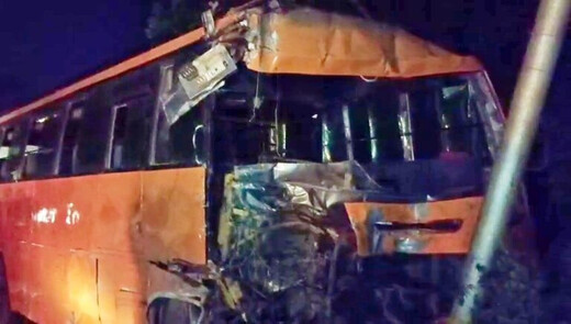 कटिहार में भीषण सड़क हादसा, बस-पिकअप की टक्कर में 10 की मौत, 25 घायल